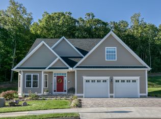 114 Summer Ln UNIT 10, North Haven, CT 06473
