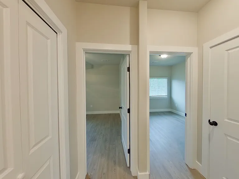 12778 W Wheatland Ct — Photo 11