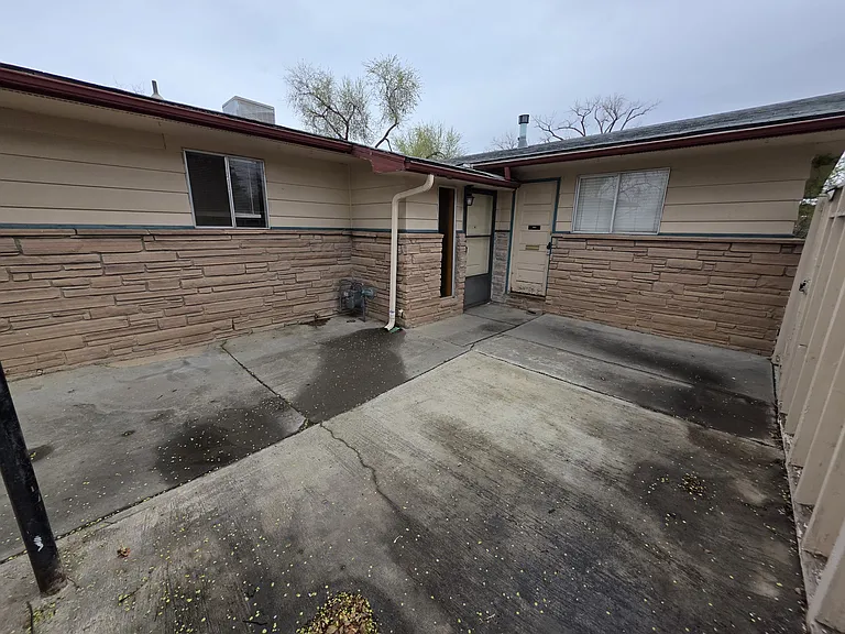 2628 Patterson Rd — Photo 2