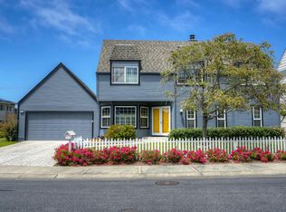 11 Pinehurst Ln, Half Moon Bay, CA 94019