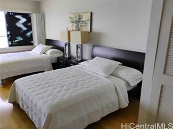 2895 Kalakaua Ave APT 1202