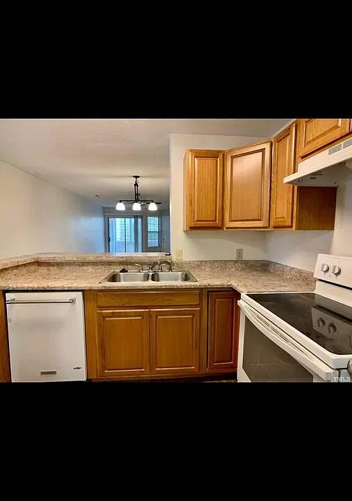 3810 Grey Harbor Dr #202