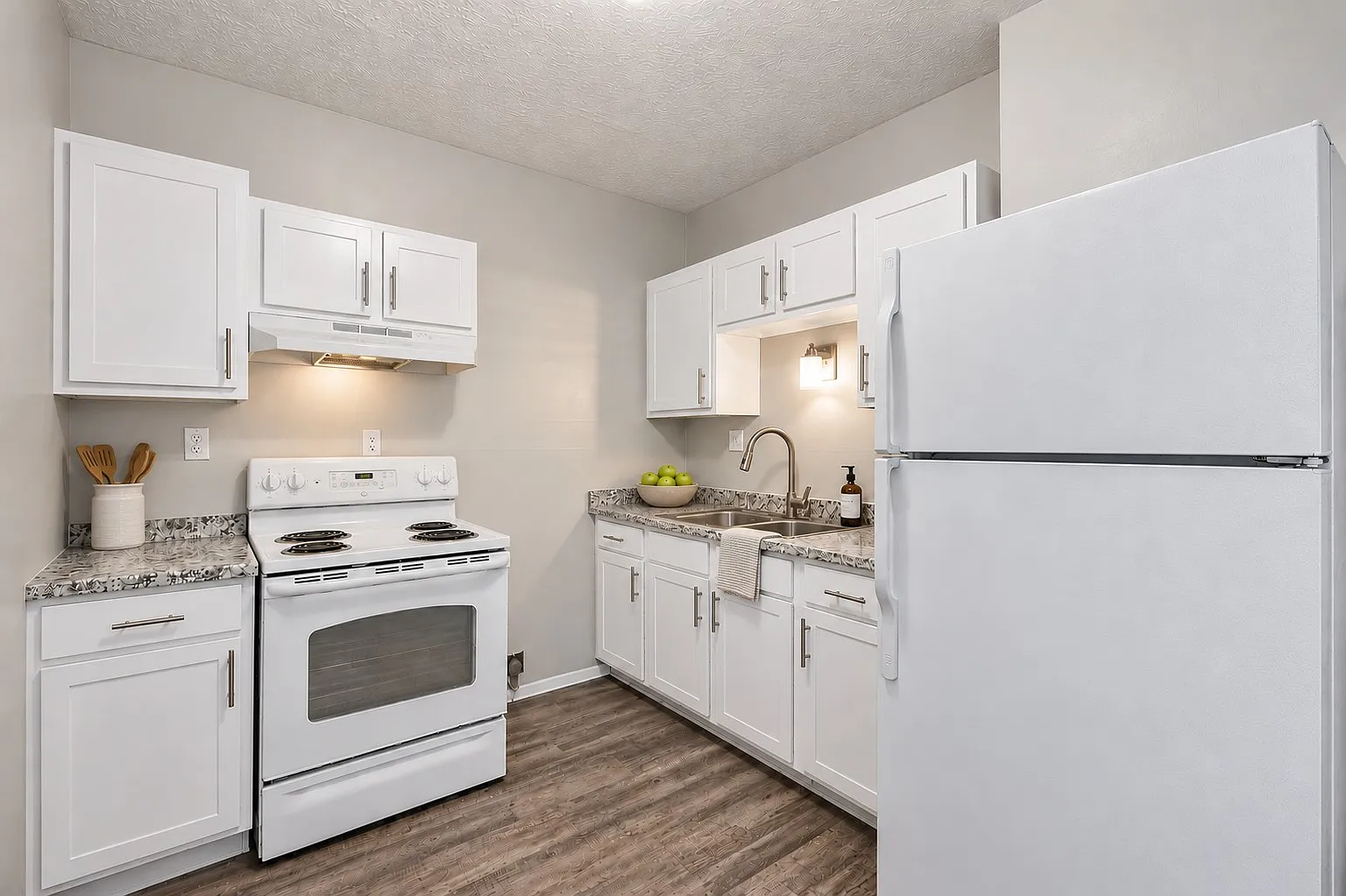 1 bed, 811 sqft, $995 — Photo 3