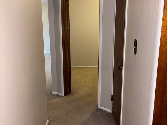 4th image of 91 Jasmine Ave Floor 2