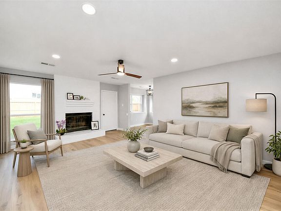 2nd image of 3234 Pebble Lake Dr