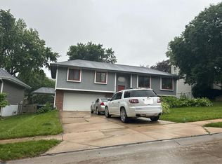 9701 S 22nd Ave, Bellevue, NE 68123