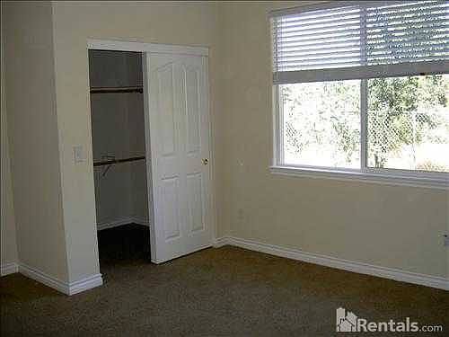 5th image of 6003 Overwood Ct