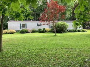 8520 Cooper Rd, Weedsport, NY 13166