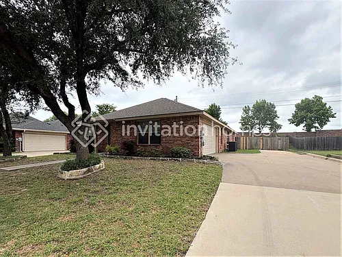 3878 Pinebluff Ln Photo 1