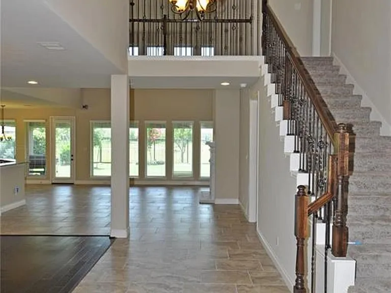 11002 Glenrothers Dr — Photo 7