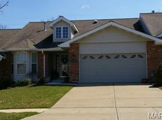 15348 Braefield Dr, Chesterfield, MO 63017