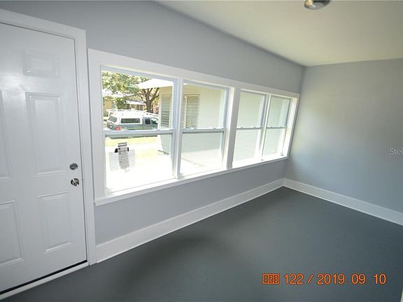 3rd image of 543 13th Ave S #2
