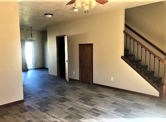 3rd image of 3708 W 93rd St #0