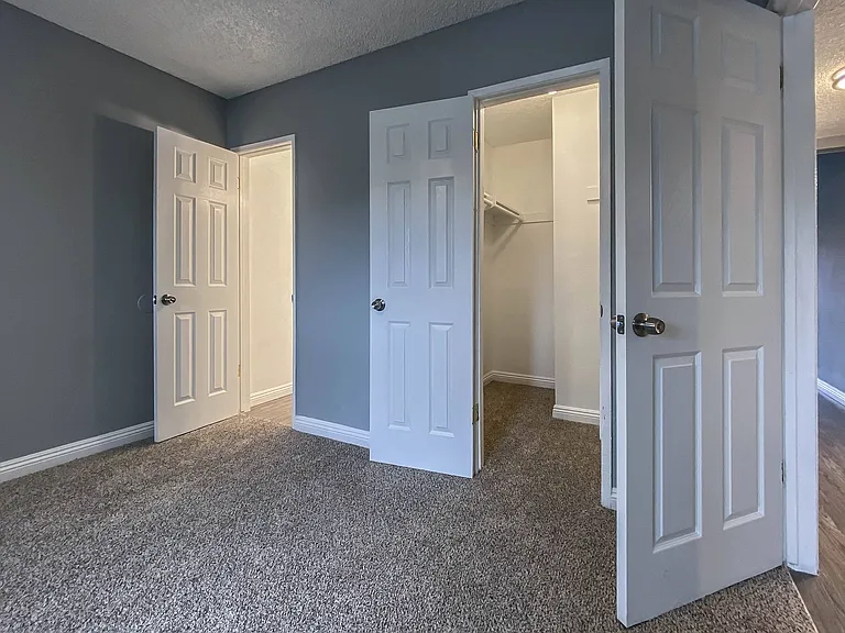 Buena Casa Apartments — Photo 22