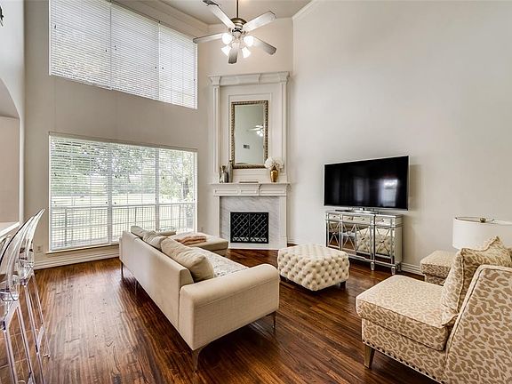 4th image of 2202 Watercrest Dr