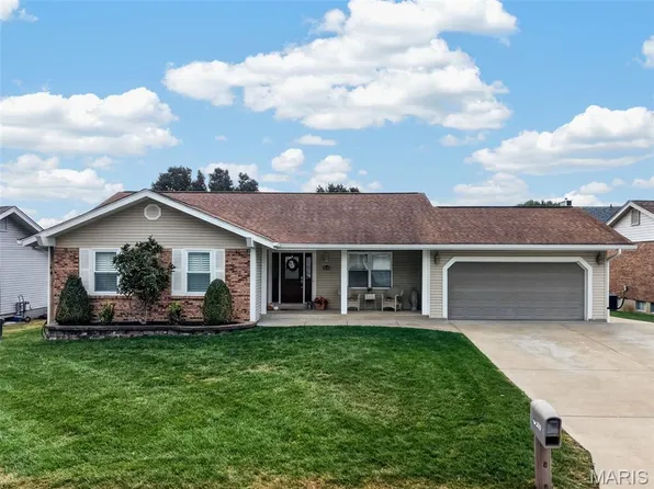 1630 Sundowner Dr, Saint Charles, MO 63303