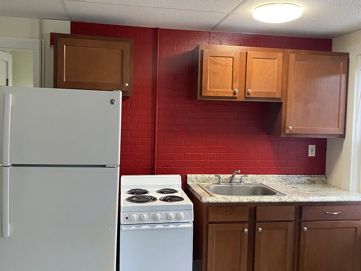 Studio, 230 sqft, $750 — Photo 3