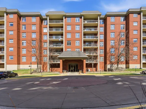 8400 Callie Ave Unit 408, Morton Grove, IL 60053