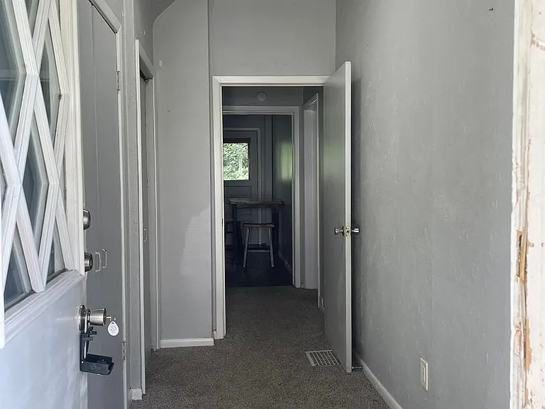 642 Forest Ave — Photo 15