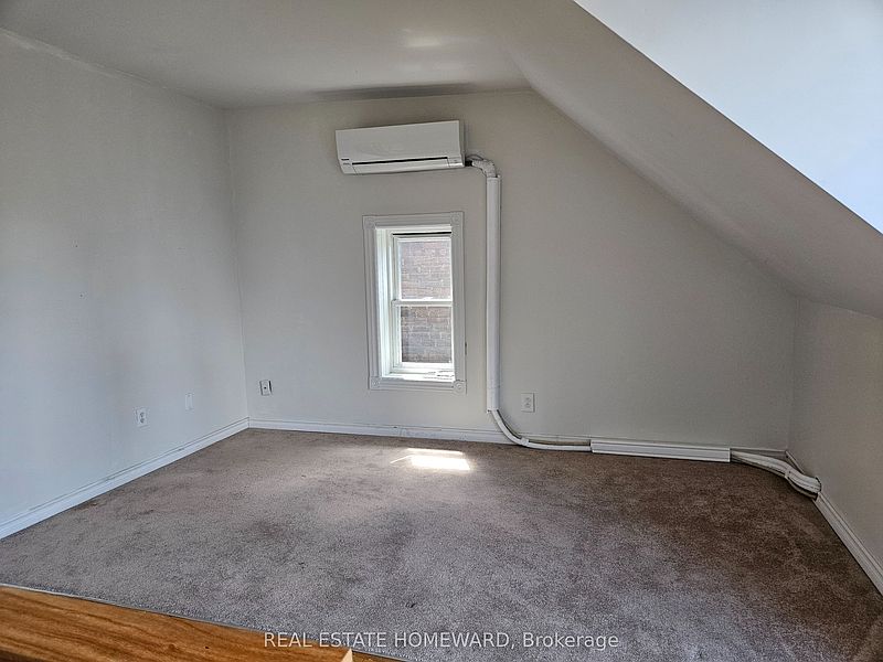 Toronto Townhouse for rent - 2 Bedrooms — photo 20