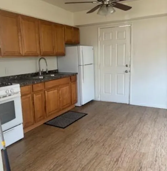 1318 Rexford Pl #A — Photo 4