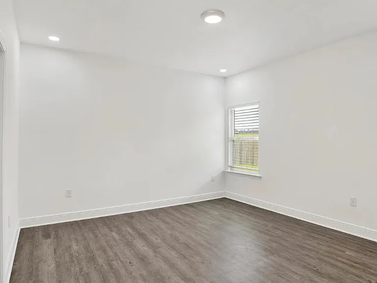 30872 Semper Dr — Photo 13