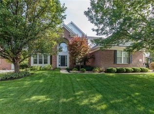 13314 Red Hawk Dr, Fishers, IN 46037