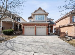 111 Autumn Ridge Trl, Kitchener, ON N2P2K1