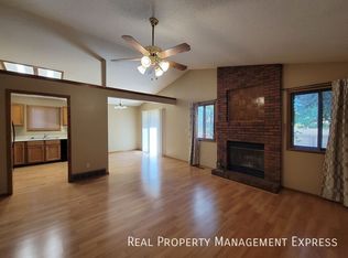 5213 W Cottage Trl, Sioux Falls, SD 57106
