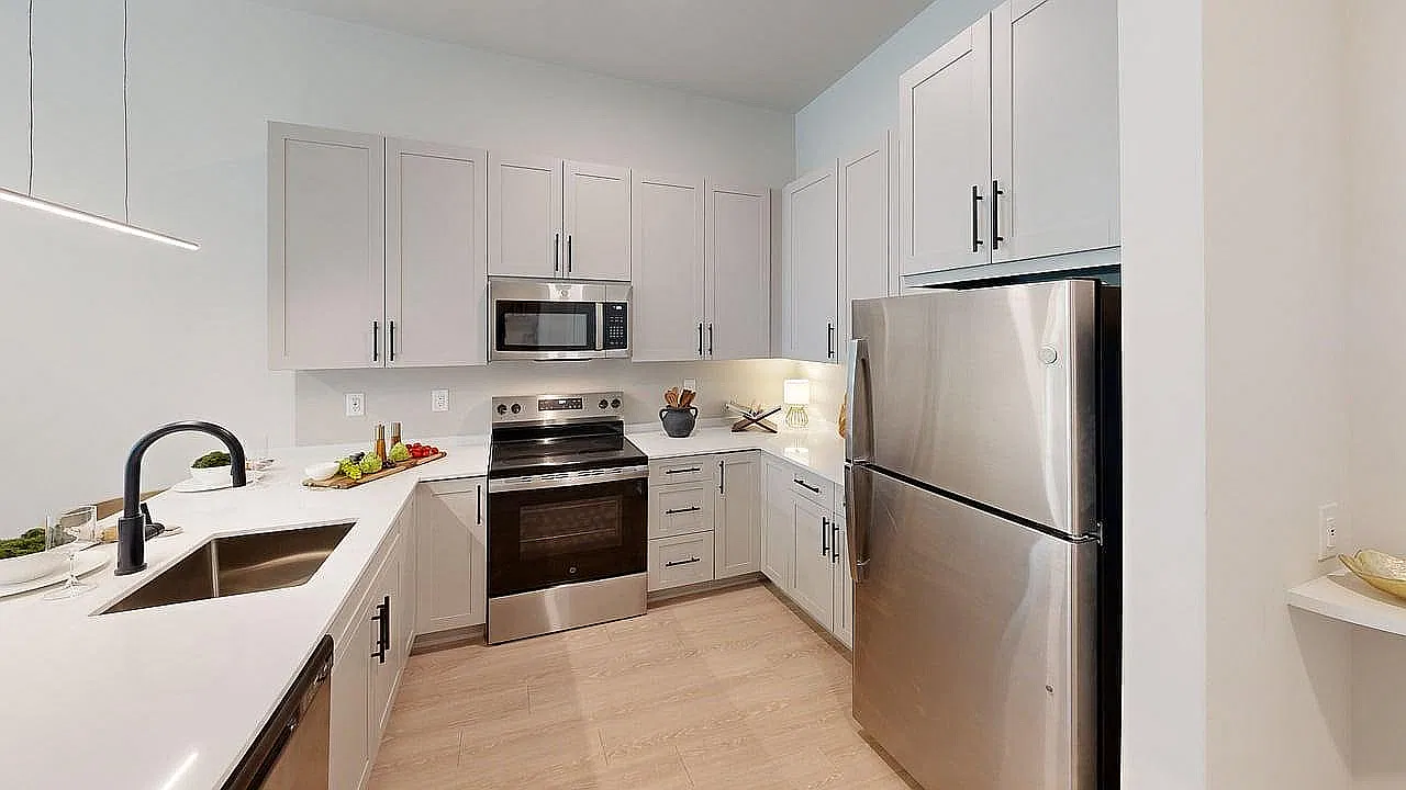 Luxor Lifestyle Apartments Fort Washington — Photo 1