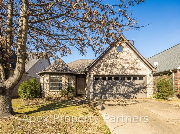 9860 Southern Oak Way