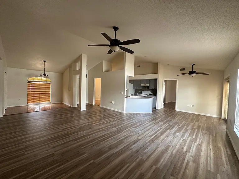 150 S Carolina Ave — Photo 9