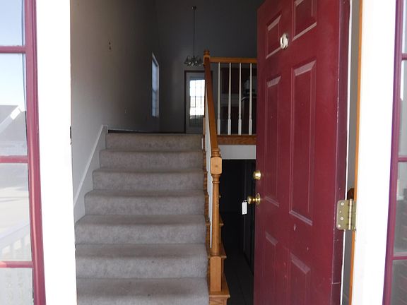 2nd image of 4017 Bay Pointe Dr