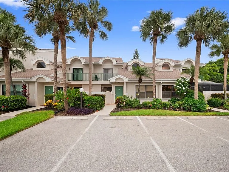 75 Emerald Woods Dr #G2 — Photo 2