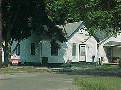 1st image of 942 Olin Ave