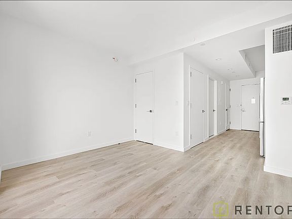 3rd image of 77 Commercial St #36F