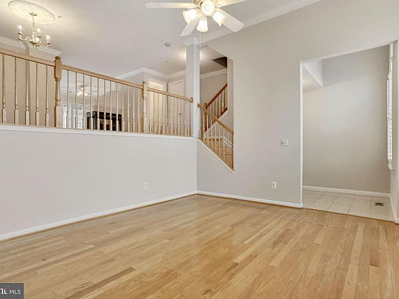 3rd image of 5020 Barbour Dr #B