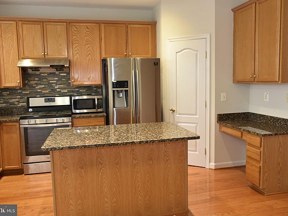 4th image of 7591 Great Swan Ct