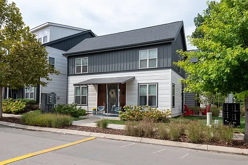 645 Nashua Ln #201 Photo 1