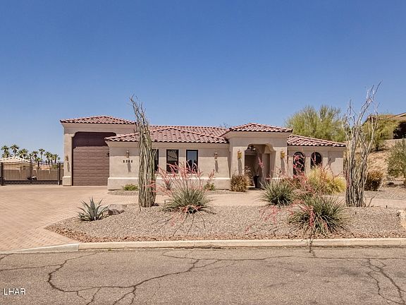 2nd image of 2355 Demaret Dr