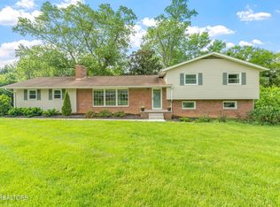 7012 Gainesborough Dr, Knoxville, TN 37909