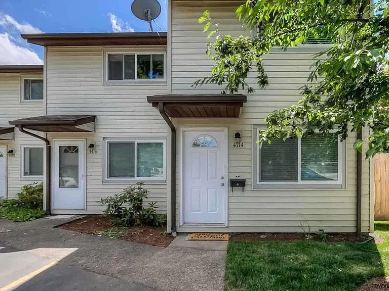 4116 Market St NE — Photo 22