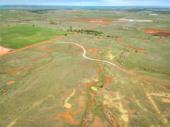 E 820th Rd, Kingfisher, OK 73750