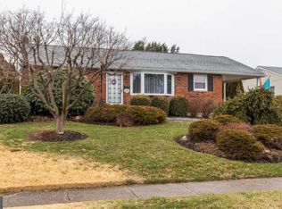 215 Marianville Rd, Aston, PA 19014