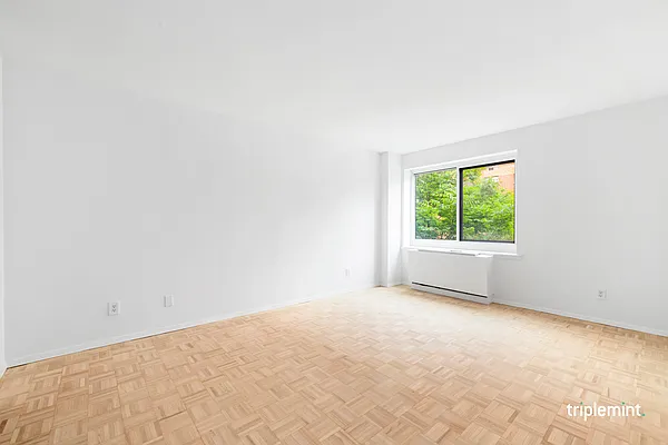 Rented by Triplemint | media 34