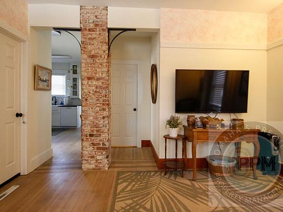 2nd image of 822 N 50th Ave #822/1