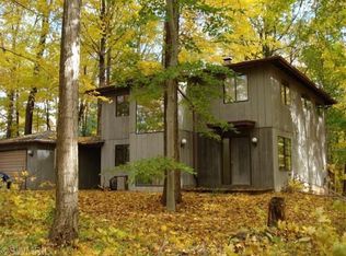 10789 Garr Rd, Berrien Springs, MI 49103