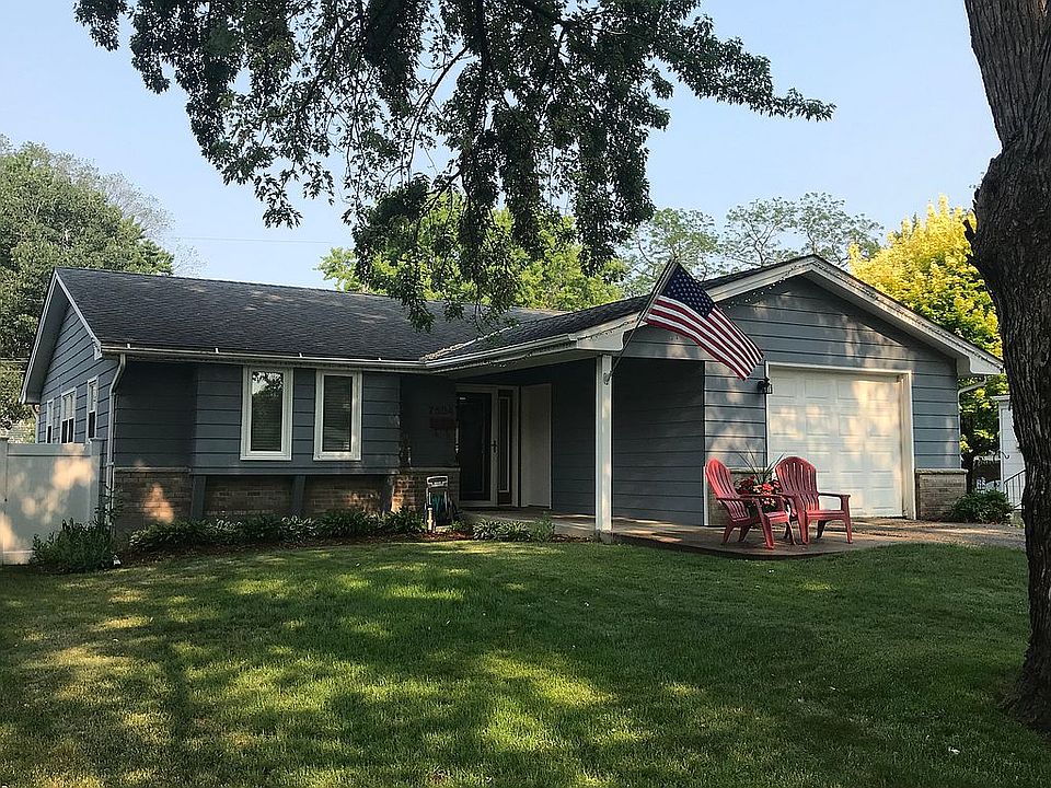 2nd image of 7504 Colfax Ave S