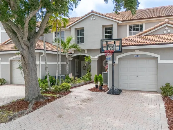 8279 Via Leonessa, Boca Raton, FL 33433