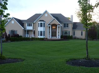 228 S Glen Rd, Kinnelon, NJ 07405